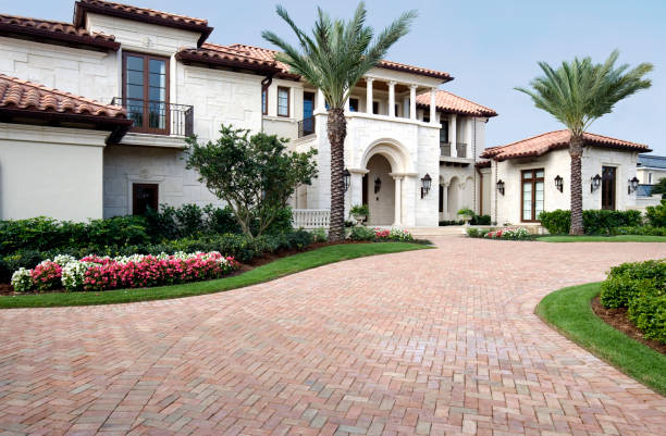 Best Custom Driveway Pavers  in Tn Lakes, WI
